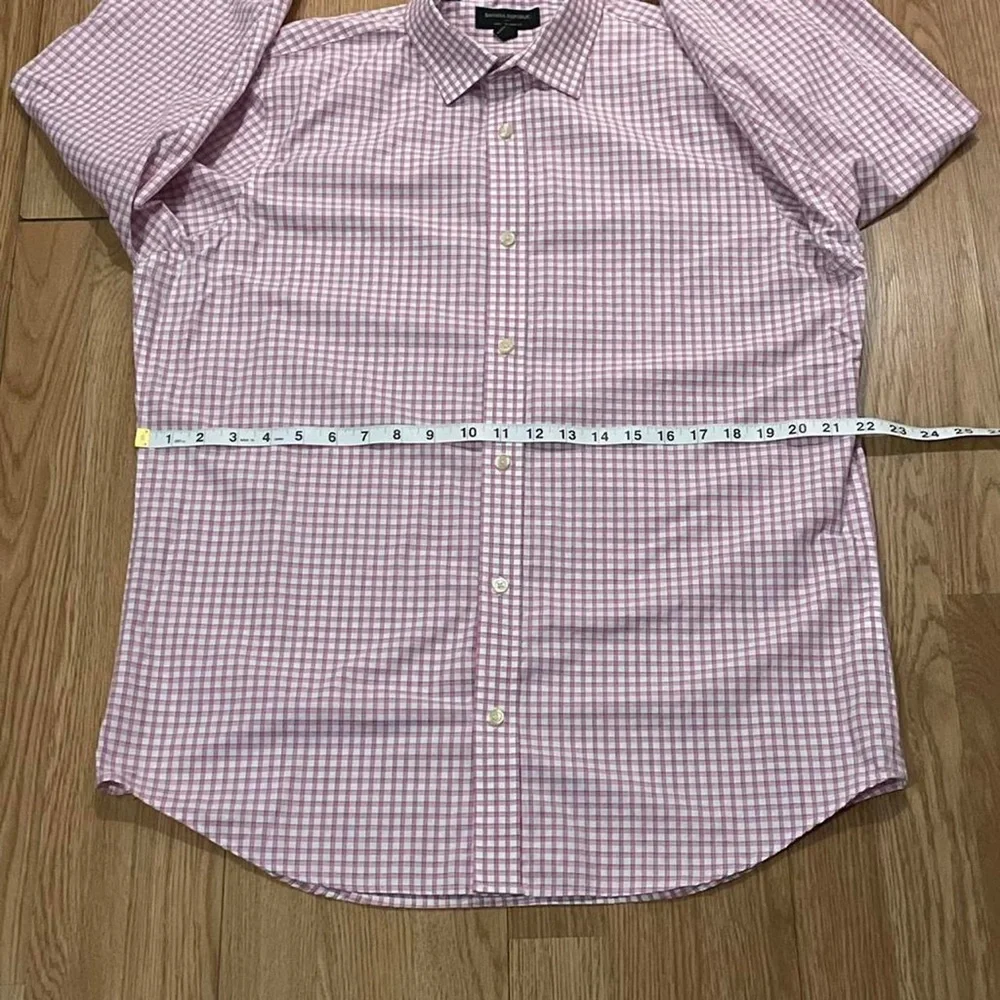 Banana Republic Men’s Large 16/16.5x34/35 Long Sleeve Button Shirt Pink Plaid